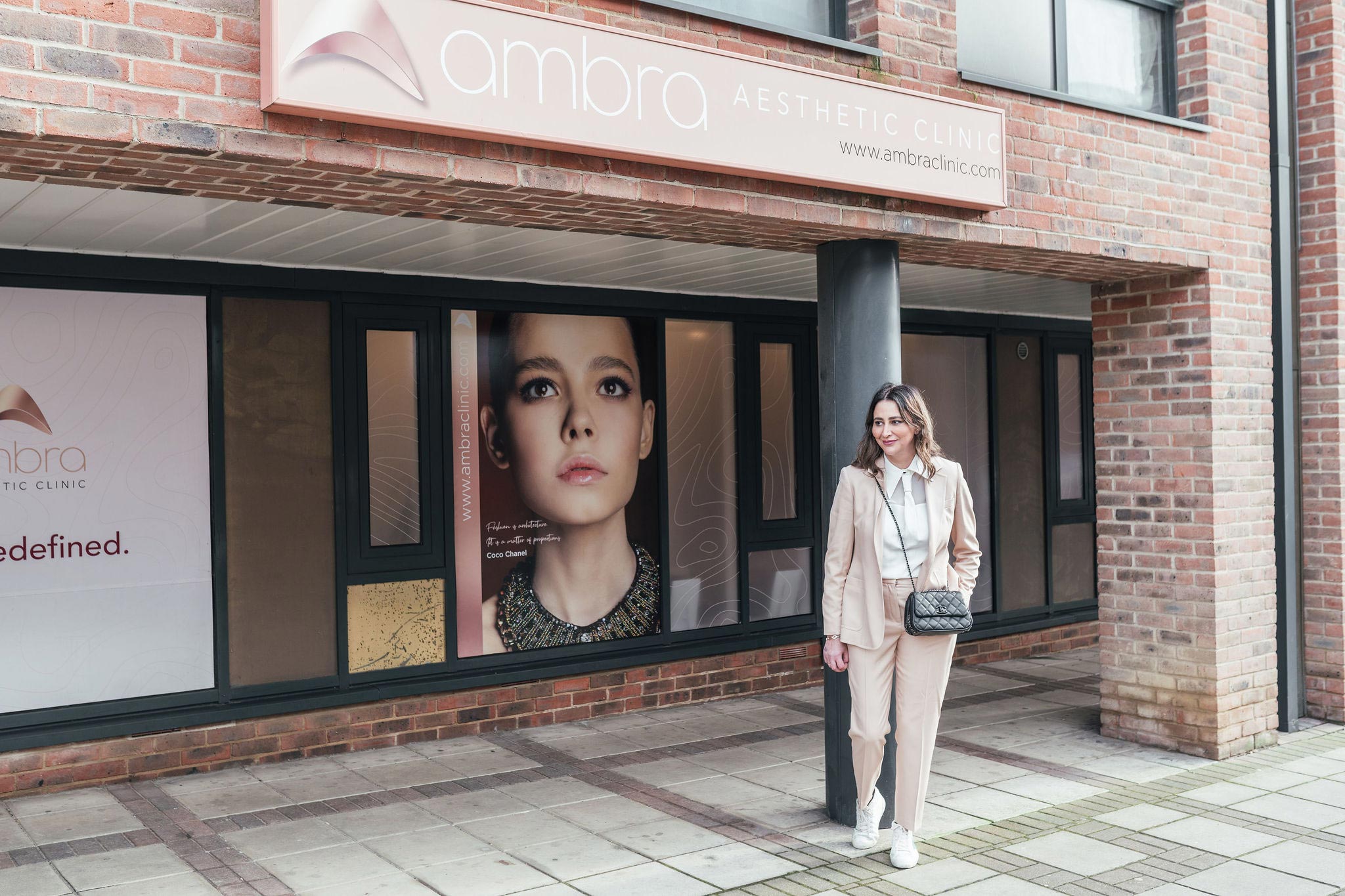 outside ambra aesthetic clinic in finchley